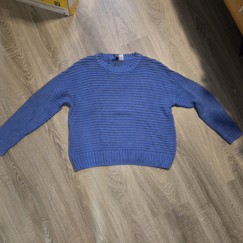 H&M Ribbed Periwinkle Blue Crew Neck Sweater